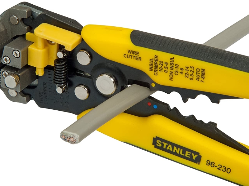 STANLEY FMHT0-96230 - Alicate pelacables automatico